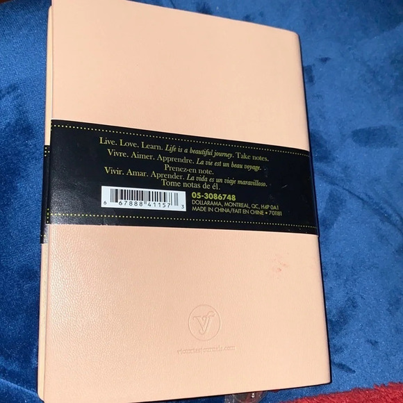 Victoria’s Nude pink soft faux leather Purse journal - Picture 5 of 10